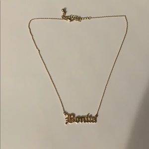 “Bonita” necklace